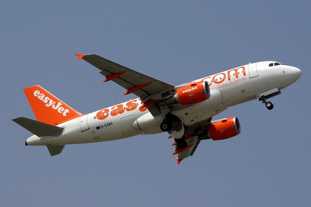 G-EZBX