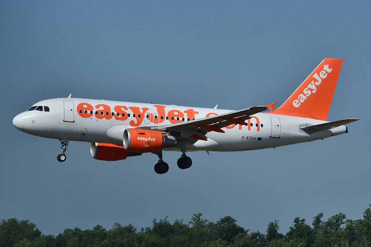 G-EZDV