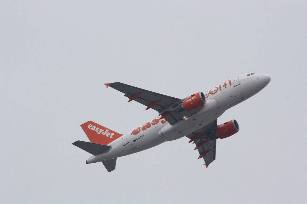 G-EZFV