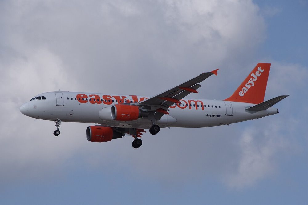 G-EZWD