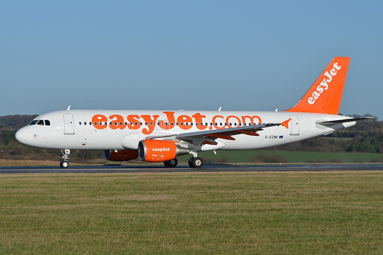 G-EZWK