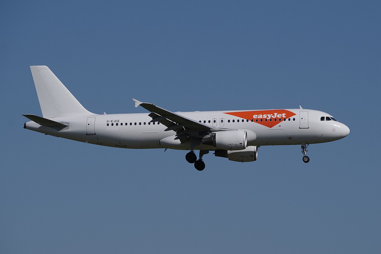 G-EJCE
