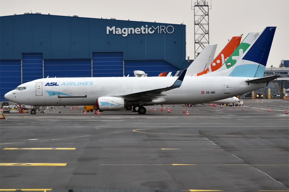 OE-IMD — B737