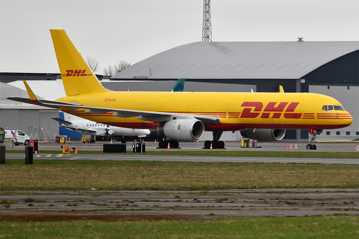 OE-LNU — B752