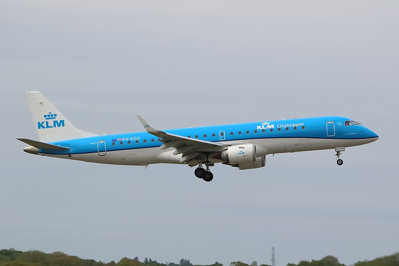 PH-EZO