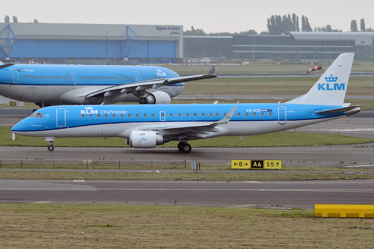 PH-EXF
