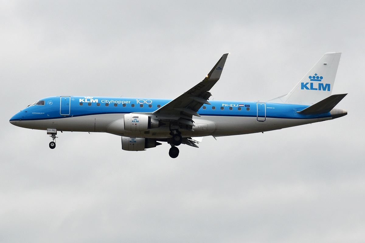 PH-EXJ