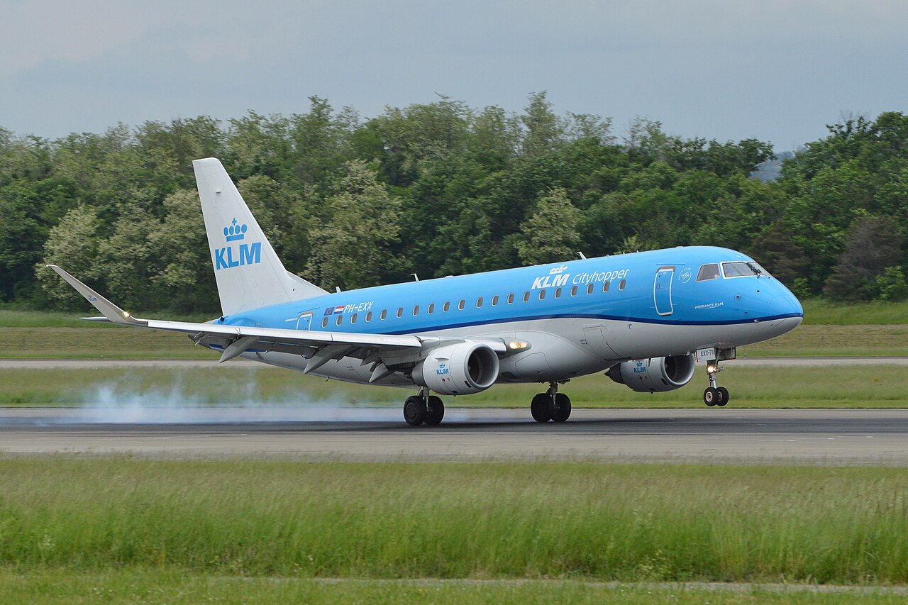 PH-EXX