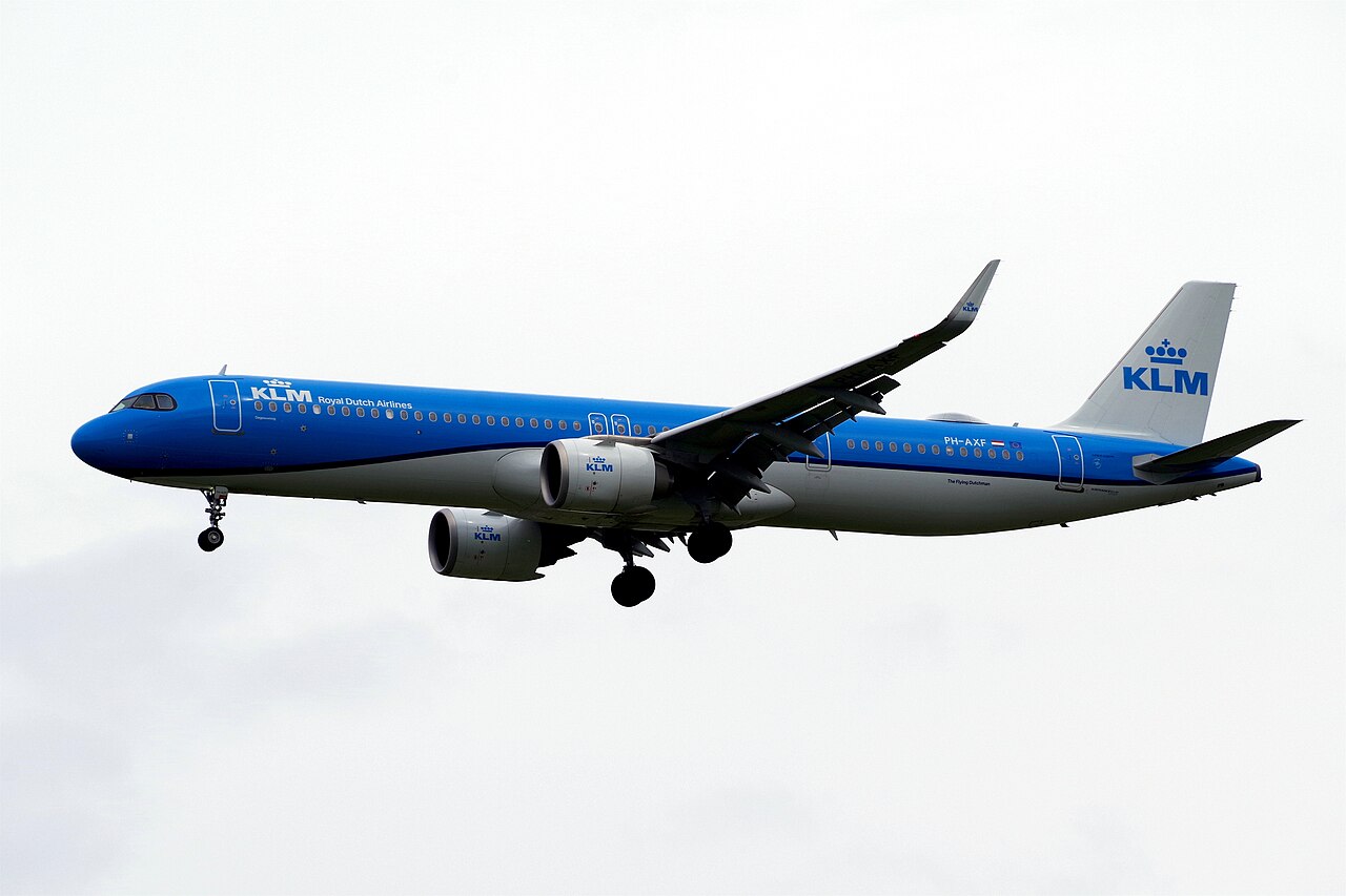 PH-AXF