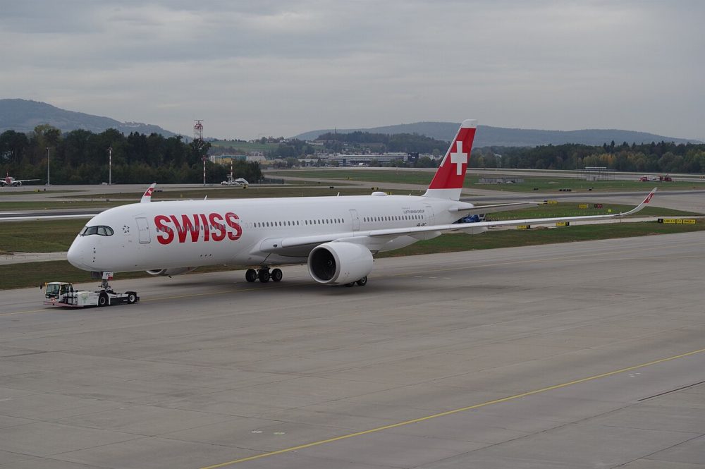 HB-IFC — A359