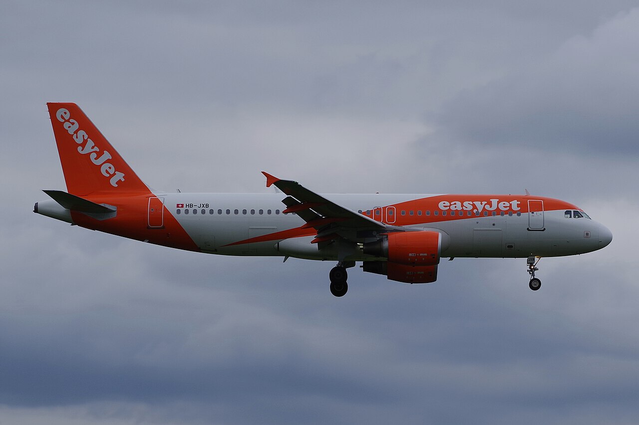HB-JXB