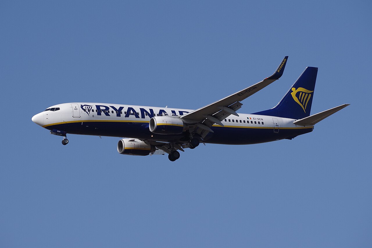 EI-DCN