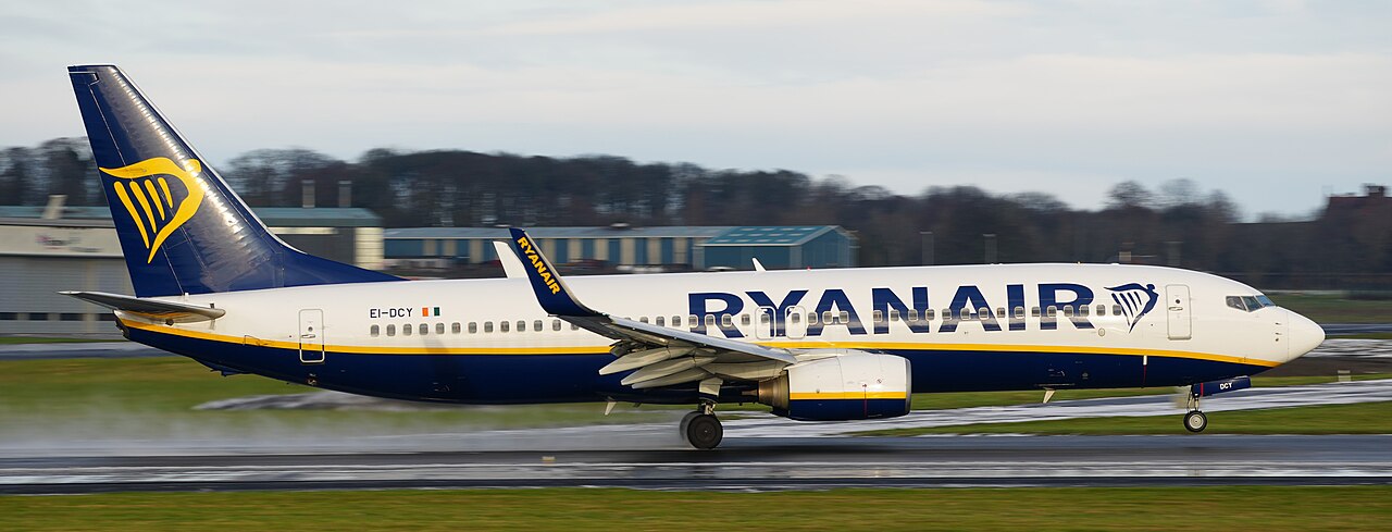 EI-DCY