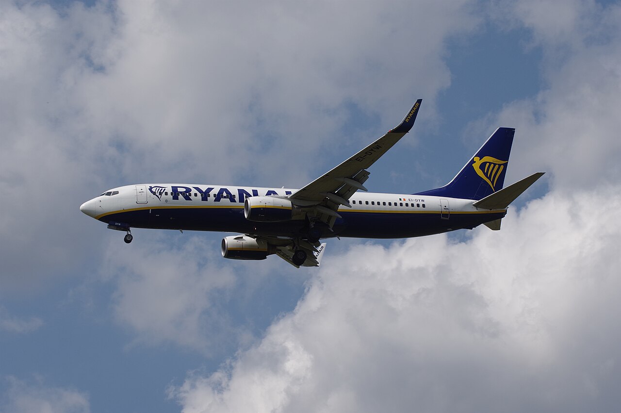 EI-DYW