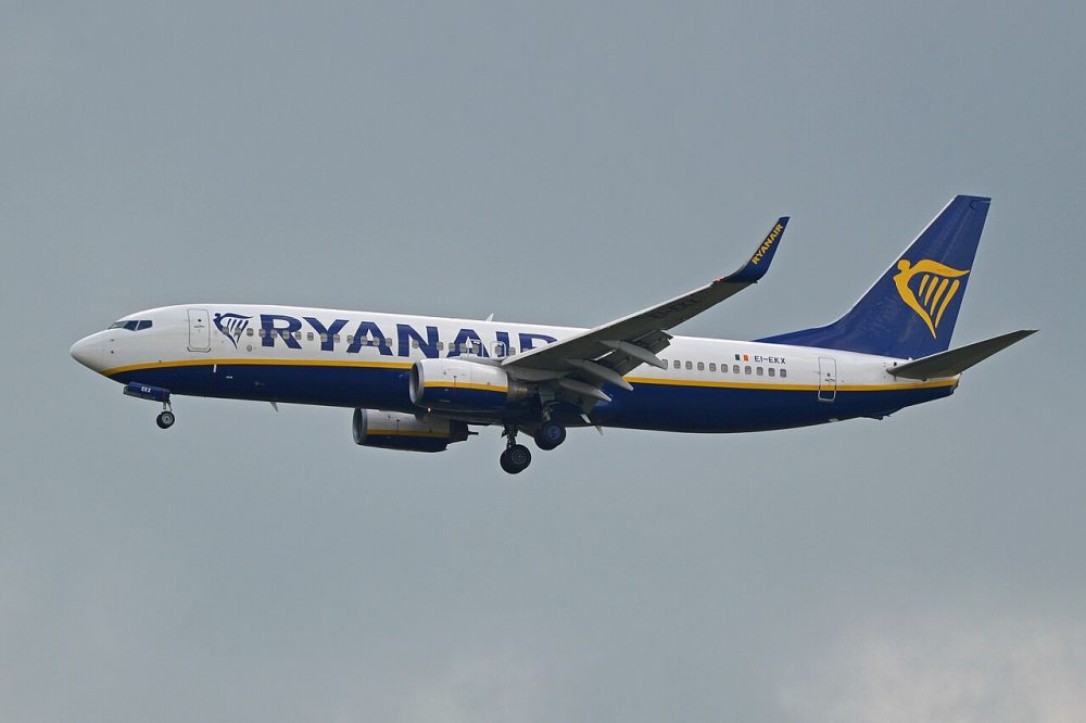EI-EKX