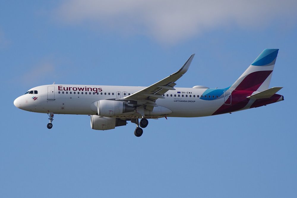 9H-EWA