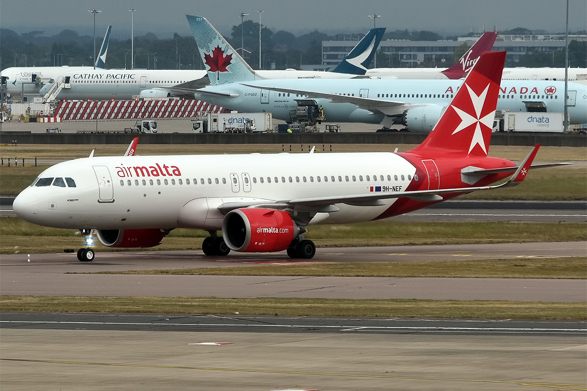 9H-NEF