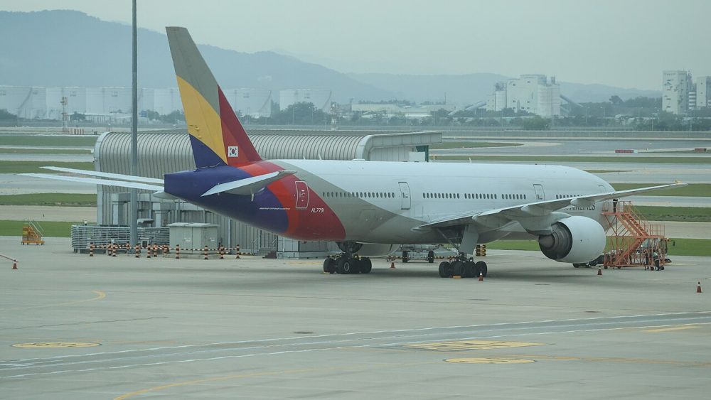 HL7791 — B772