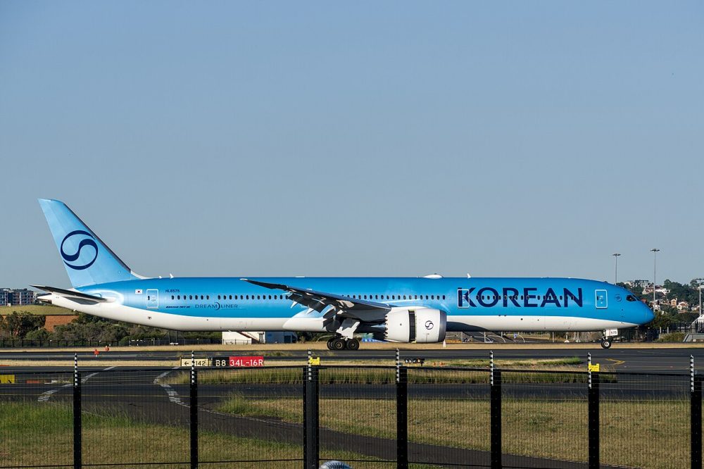 HL8575