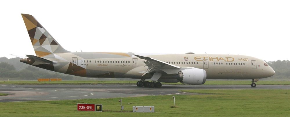A6-BLZ — B789