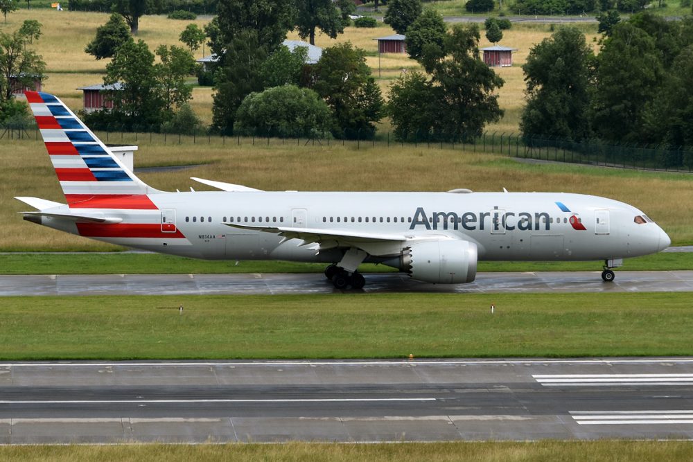 N814AA — B788
